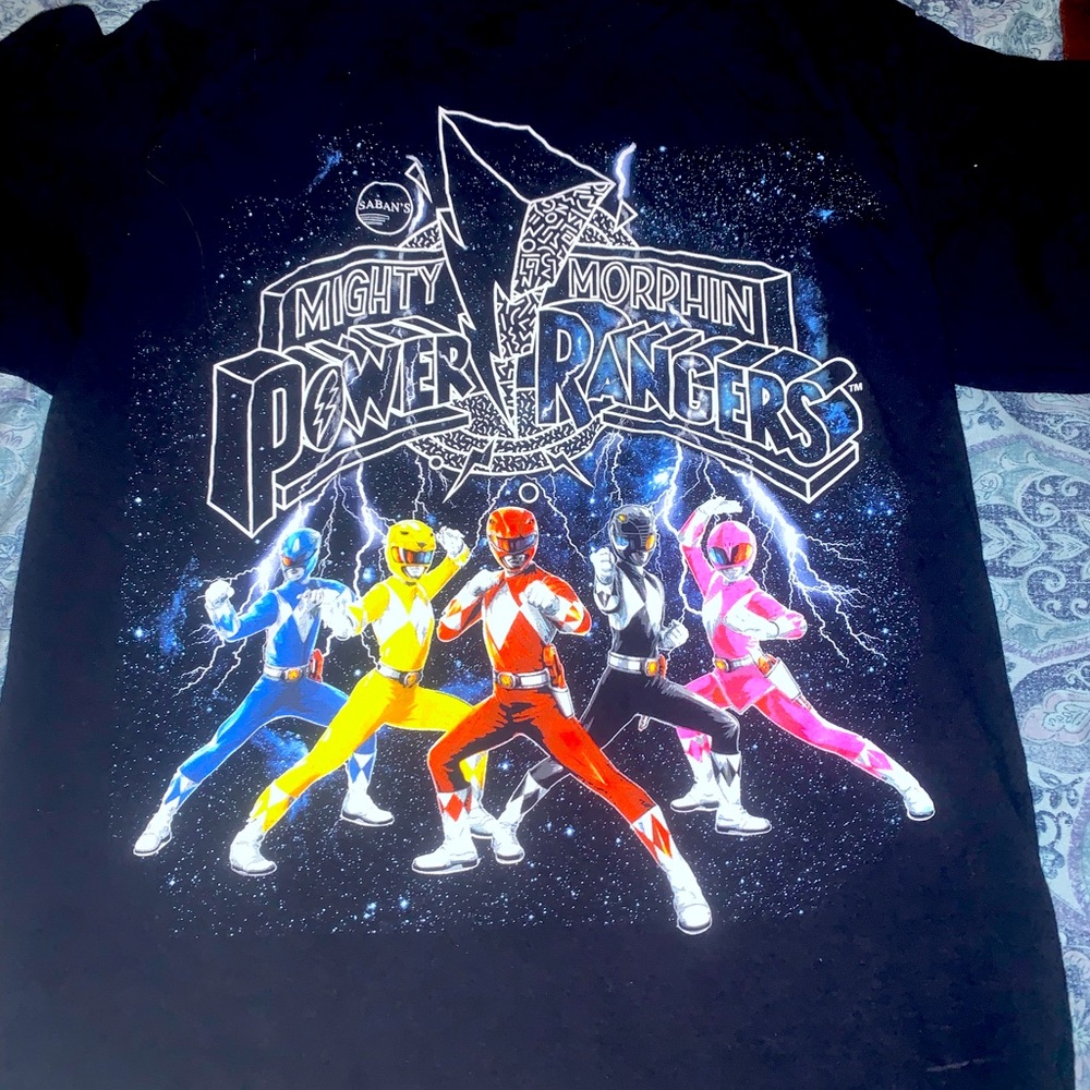 tee worn once very cute and stylish